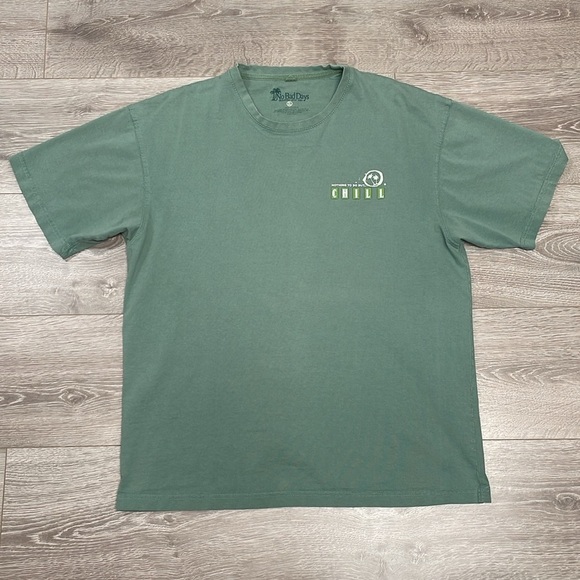 No Bad Days Beachside Short Sleeve T-Shirt Nothing To Do But Chill XL - Picture 3 of 12